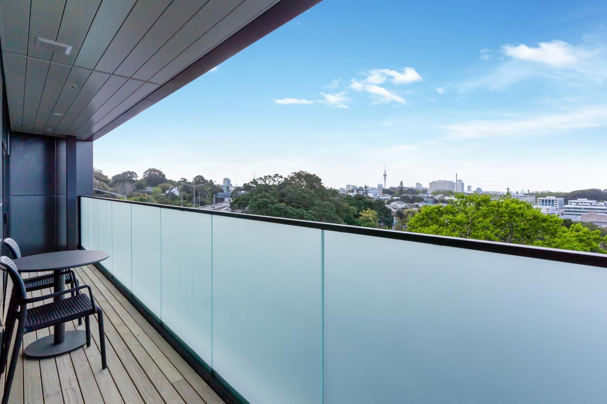 Ramada By Wyndham Newmarket Auckland Zimmer foto